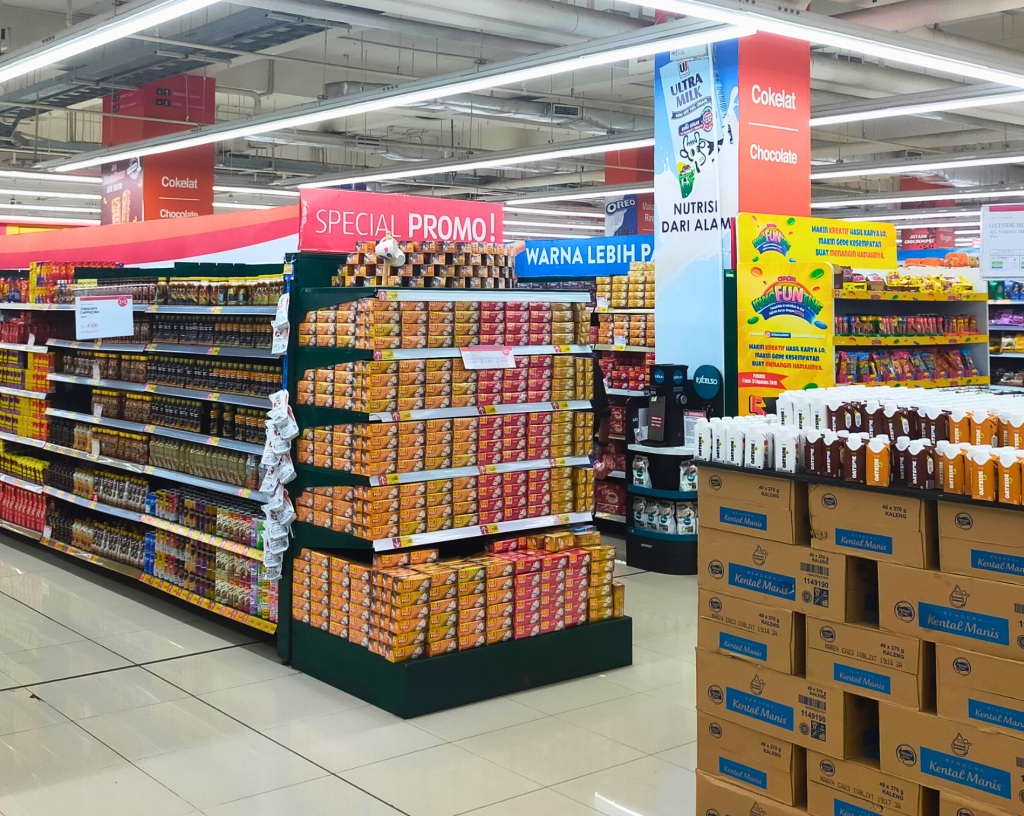 End Gondola Shelves in Supermarkets
